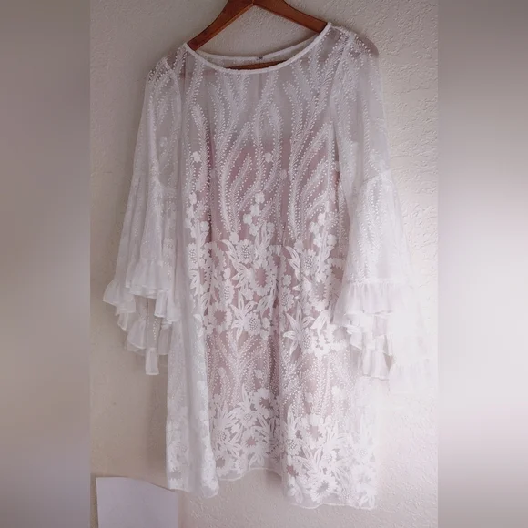 Badgley Mischka Soft White Sheer Lace Mini Dress With Nude Dress Slip - Picture 4 of 8